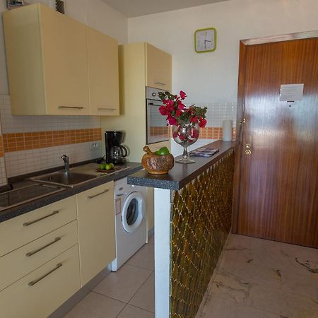 Studio Moderne Avec Terrasse Proche Plages Et Centre, Wifi Gratuit - Fr-1-196-216 Μεντόν Εξωτερικό φωτογραφία