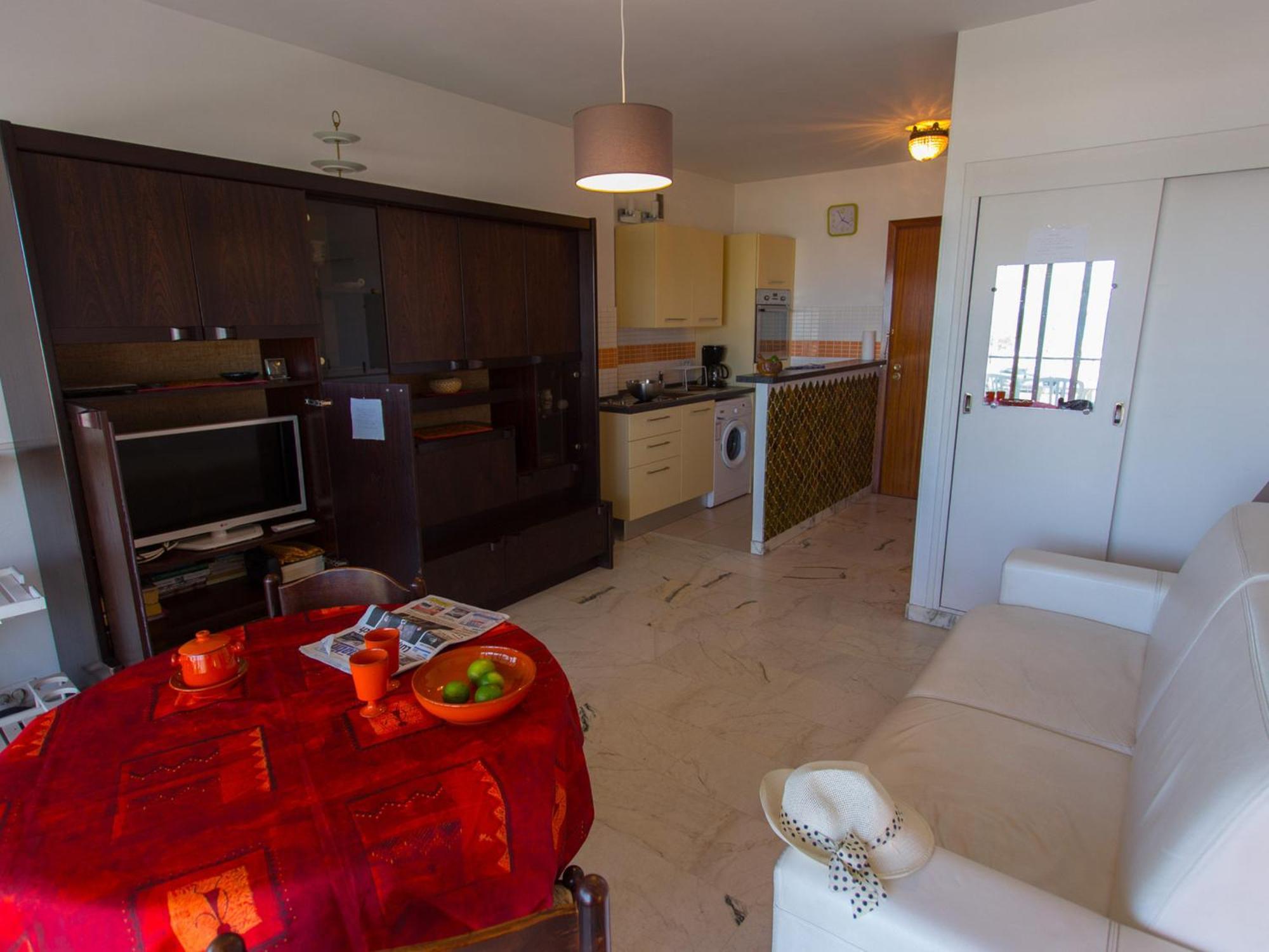 Studio Moderne Avec Terrasse Proche Plages Et Centre, Wifi Gratuit - Fr-1-196-216 Μεντόν Εξωτερικό φωτογραφία